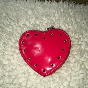 🔴 Coach Heart Coin Keychain Case 🔴